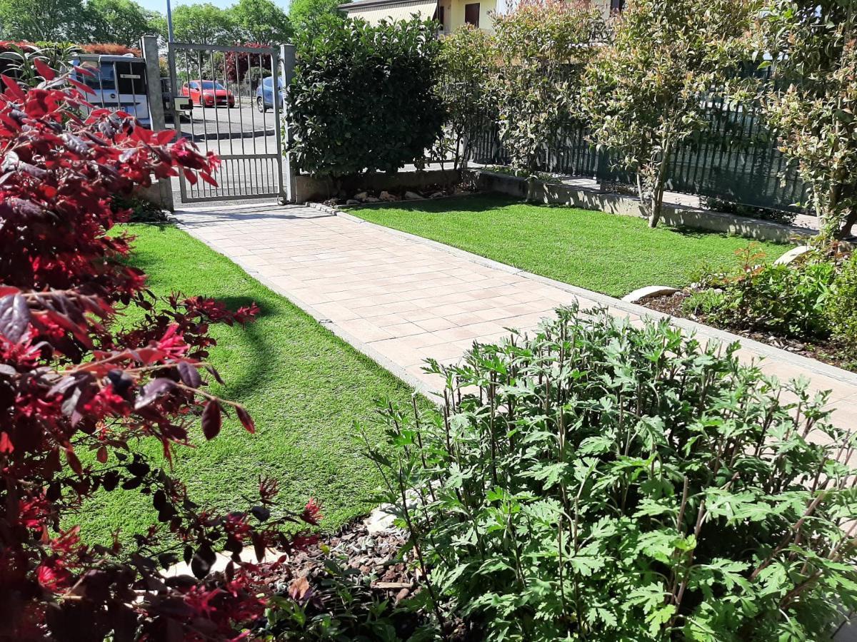 Casa Maria Apartment Cigole Екстериор снимка